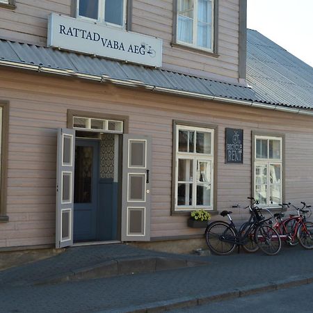 Karja Tented Campsite Haapsalu Eksteriør bilde