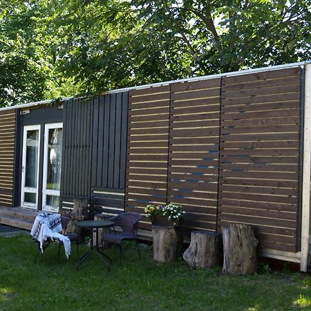 Karja Tented Campsite Haapsalu Eksteriør bilde